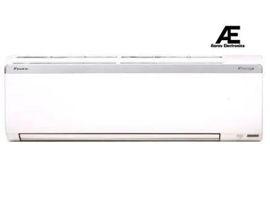 Daikin 1 Ton 5 Star Split Inverter AC - White  (FTKU35UV16W, Copper Condenser)
