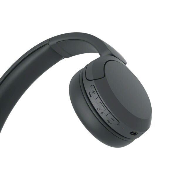 Sony WH-CH520 Wireless Headphones, 50 hours battery life, Clearer hands-free calling, Multipoint Connection, On-ear style, Black, UAE Version - 1-Year warranty - Image 8