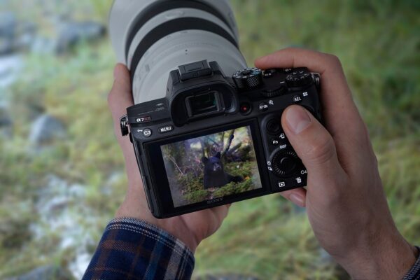 Sony Alpha ILCE-7RM3A Full-Frame 42.4MP Mirrorless Camera Body (4K Full Frame, Real-Time Eye Auto Focus, Real time Animal Eye AF, Tiltable LCD, 2.7 Optical Zoom) - Black - Image 6