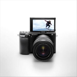 Sony Alpha 6400 E-mount Camera with APS-C Sensor (ILCE-6400M) | 24.2 MP Mirrorless Camera, 11 FPS, 4K/30p with a 18-135mm Power Zoom lens.